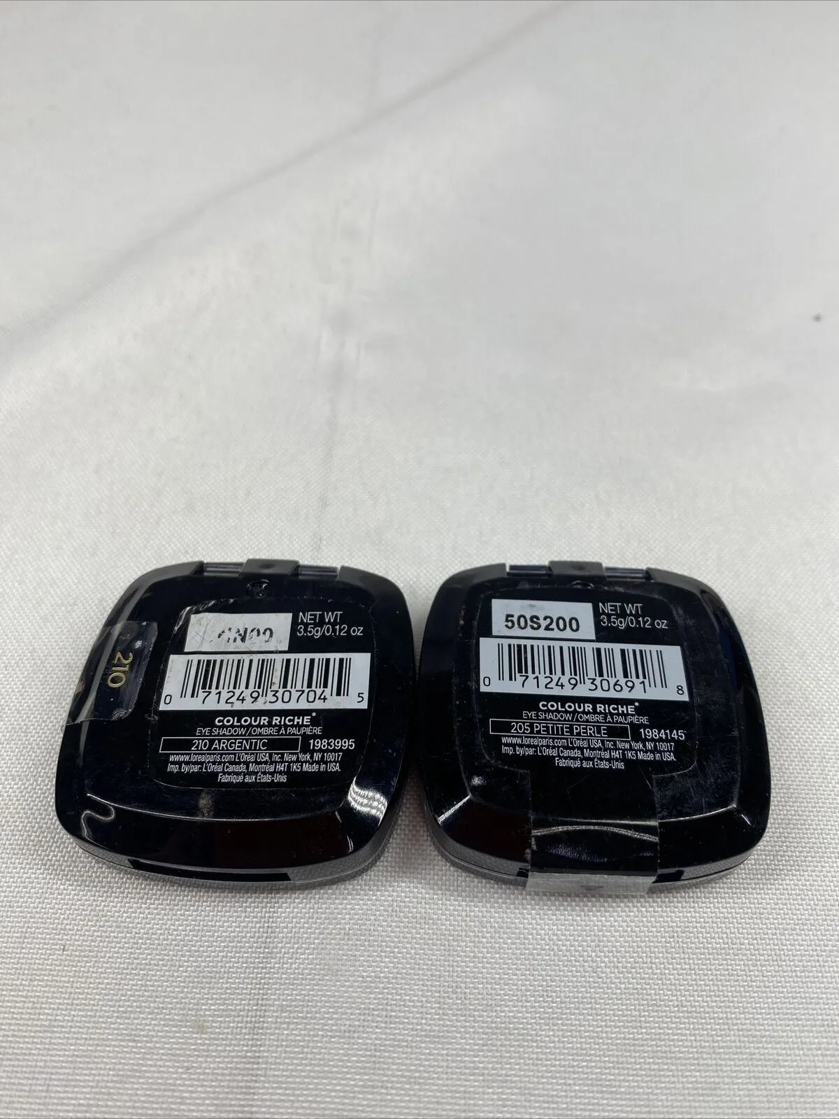 (2) L'Oreal 205/210 Colour Riche Eyeshadow Petite Perle Pearl Argentic Blue