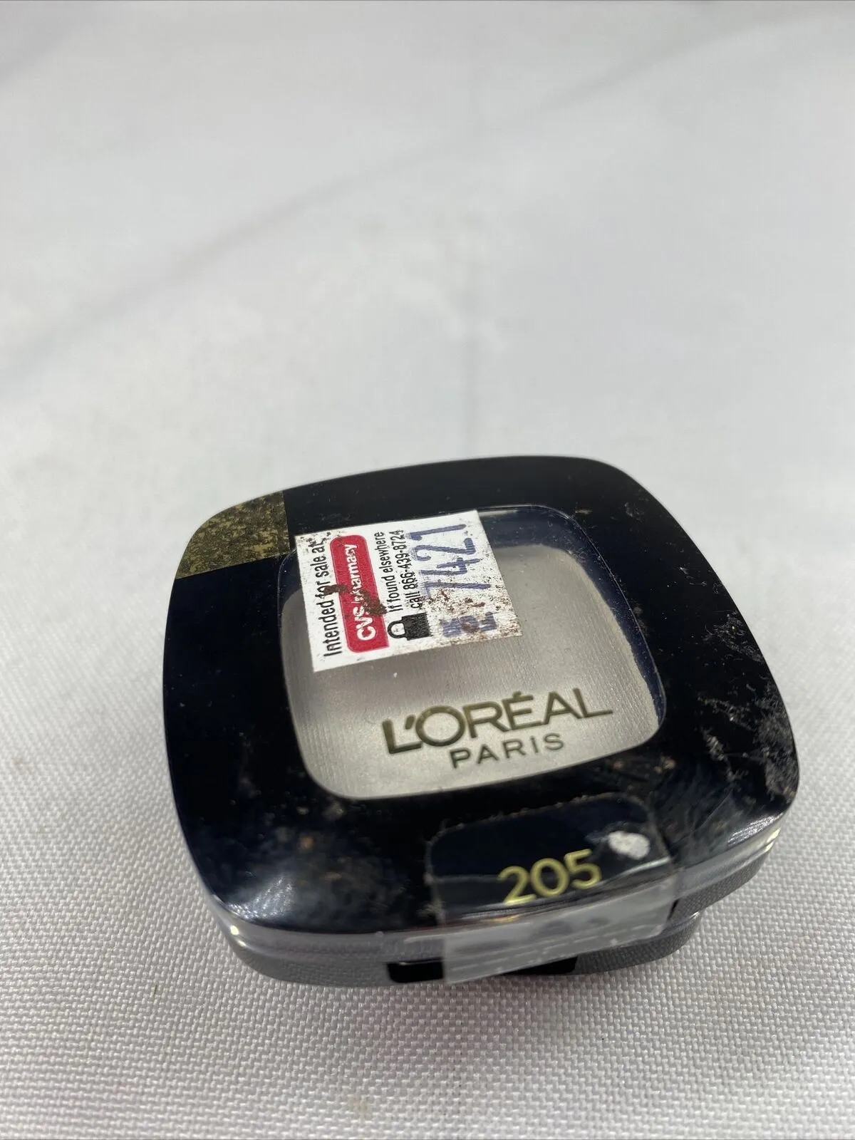 (2) L'Oreal 205/210 Colour Riche Eyeshadow Petite Perle Pearl Argentic Blue