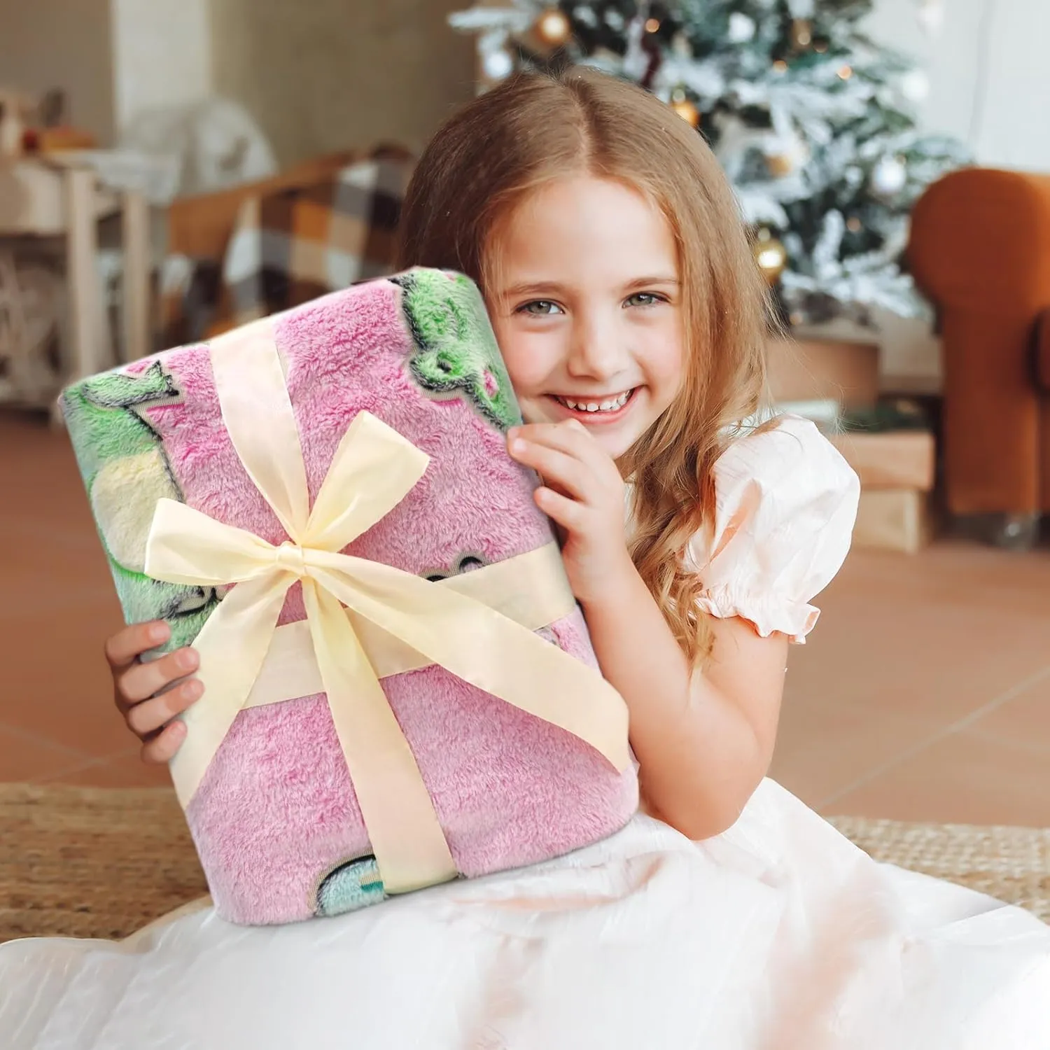 Cute Frog Blanket Glow in The Dark Blanket for Kids Frog Gifts for Women Soft Fleece Blanket Pink Frog Stuff Birthday Gifts