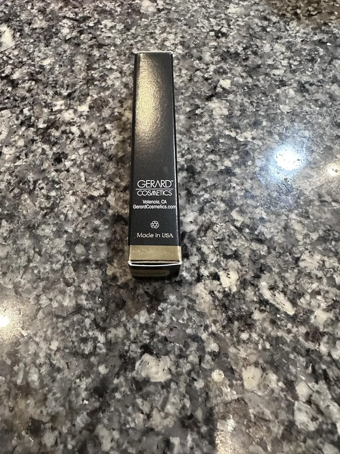 Gerard Cosmetics Color Your Smile Lip Gloss Cocoa Bean, Super Pigmented Brown Lip Gloss with LED Light and Mirror, Shiny Finish, Hydrating Brown Lipstick, Cruelty Free and Made in USA