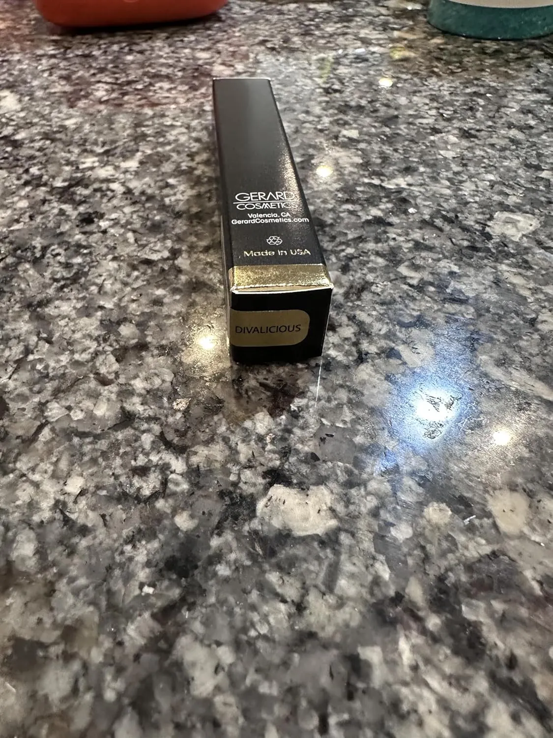 Gerard Cosmetics Color Your Smile Lip Gloss Cocoa Bean, Super Pigmented Brown Lip Gloss with LED Light and Mirror, Shiny Finish, Hydrating Brown Lipstick, Cruelty Free and Made in USA