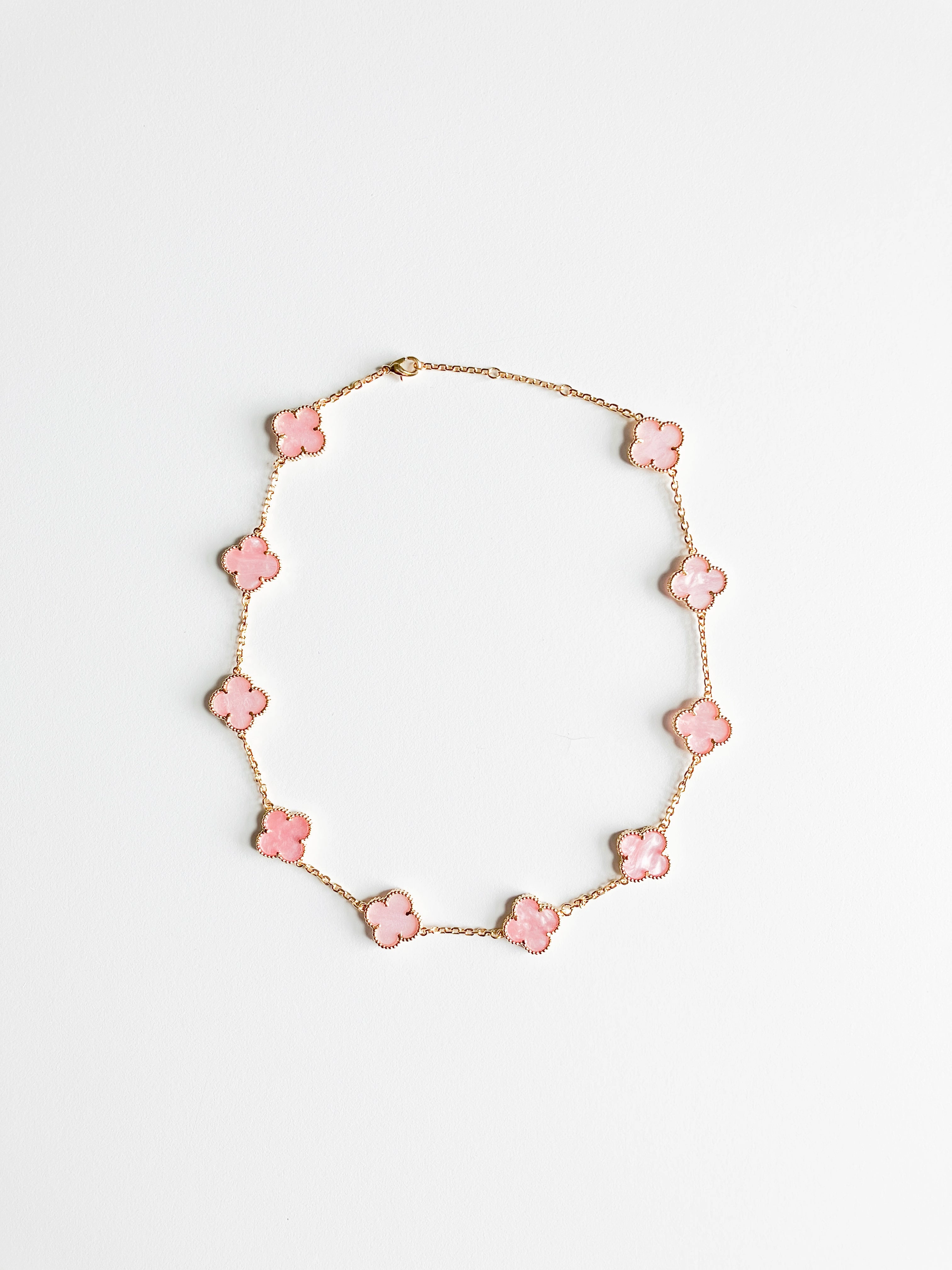 Pink Mother of Pearl Quatrefoil Choker in Gold