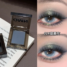QMN Monochrome Eyeshadow – Matte & Shimmer, Smoky & Starlight Shades